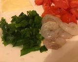 A picture of step 3 of Fresh Shrimp & Chicken with Egg Noodles鮮蝦雞肉滑蛋黑胡椒烏冬.
