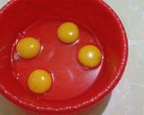 Foto langkah ke 1 dari resep Telor gulung isi sosis.