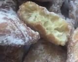 Hình bước làm 4 của món Bugnes Moelleuses (Bánh donut kiểu Pháp)