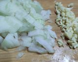 Foto del paso 2 de la receta: Arroz con panceta y arvejas