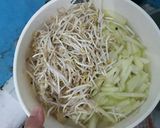 Foto langkah ke 1 dari resep Lumpia basah ala jajanan sd.