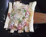 Foto langkah ke 4 dari resep Pizza Kulit Roti Tawar Ekonomis.