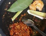 Foto langkah ke 3 dari resep Ayam & tahu kari pedas.