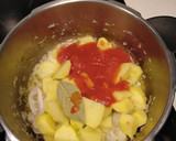 Foto del paso 3 de la receta: Patatas con Calamares
