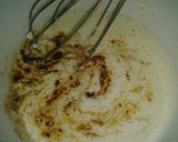 A picture of step 5 of Baghare dahi bade.