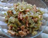 Foto langkah ke 6 dari resep Ongseng pare+tempe tanpa rasa pahit.