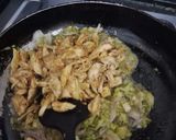 A picture of step 3 of Chicken Empanadas 🥟🥟🥟.