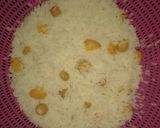 A picture of step 1 of Rice with carrot and sauce.