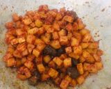 Foto langkah ke 4 dari resep Sambel goreng kentang.