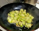 薑絲小魚絲瓜的食譜步驟4照片