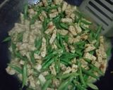Foto langkah ke 2 dari resep Tumis Tempe Cabe Ijo.