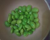 Foto langkah ke 1 dari resep Susu Edamame.