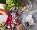 Foto langkah ke 1 dari resep Asinan Sayur Khas Betawi.