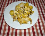 Foto del paso 9 de la receta Revuelto de huevos, patatas con pechugas