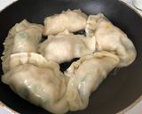 A picture of step 3 of Chicken Dimsum.