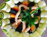 Hình bước làm 1 của món Salad trứng dưa leo