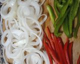 Foto del paso 1 de la receta: Bifes a la Cacerola