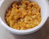 Foto del paso 4 de la receta: Repollo con garbanzos fácil y rápido