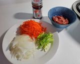 沙茶豬肉炒麵的食譜步驟1照片