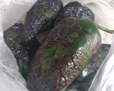 Foto del paso 1 de la receta: Chile relleno 😊😋 de carne o quesos