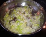 Foto del paso 1 de la receta: Tortitas de acelga al horno