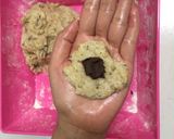 Foto langkah ke 4 dari resep Cemilan bola pisang coklat lumer.