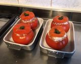 Une image de l'étape 6 de Tomates farcies au pecorino et farce maison (porc,moutarde,curry…).