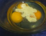 Foto langkah ke 3 dari resep Dadar Telur Kecambah.