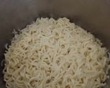 Foto langkah ke 1 dari resep Bakmi goreng kucai telur.