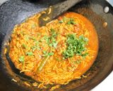 A picture of step 6 of Sev Tameta Nu Shaak.