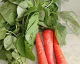 Foto langkah ke 1 dari resep Sayur Bening Bayam dan Wortel.