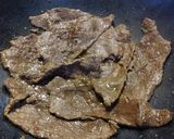 Foto del paso 4 de la receta: Papa rellena de carne🌺