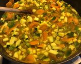 Une image de l'étape 6 de Potage carottes poivrons courgettes au curry et citron confit.