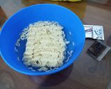 Foto langkah ke 1 dari resep Mi abuih/ Mi rebus.