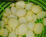 A picture of step 5 of Sultan chips.