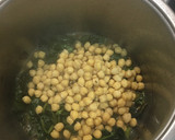 Foto del paso 2 de la receta: Potaje de bacalao y espinacas