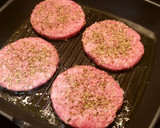 Foto del paso 4 de la receta: Hamburguesa especial
