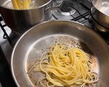 A picture of step 5 of Classic Spaghetti Cacio e Pepe.