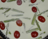 Foto del paso 4 de la receta: Pudín de espárragos y tomates cereza