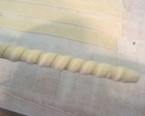 Foto del paso 3 de la receta: Cañoncitos rellenos de dulce de leche
