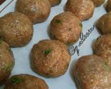 Foto del paso 3 de la receta: Albóndigas de pechuga de pollo molida