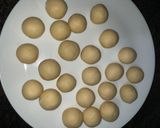 गुलाब ज़ामुन (Gujab Jamun recipe in Hindi) रेसिपी चरण 2 फोटो