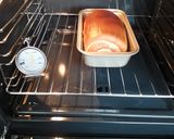 Foto langkah ke 10 dari resep Merdeka Swirl Bread (eggless)🇮🇩.