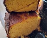 A picture of step 6 of Satsuma bundt cake: fat- and glutenfree.