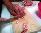 Foto del paso 1 de la receta: Saltado chino de cerdo con berenjenas