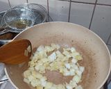 Foto langkah ke 2 dari resep Japanese Chicken Curry.