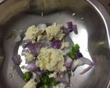 A picture of step 1 of Panner omelette.