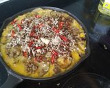 Foto langkah ke 8 dari resep Casserole Kentang Keju tanpa oven.