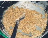 A picture of step 5 of Til gud chikki.