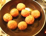 Foto del paso 3 de la receta: Amondigas cocoritas y arroz encebollado